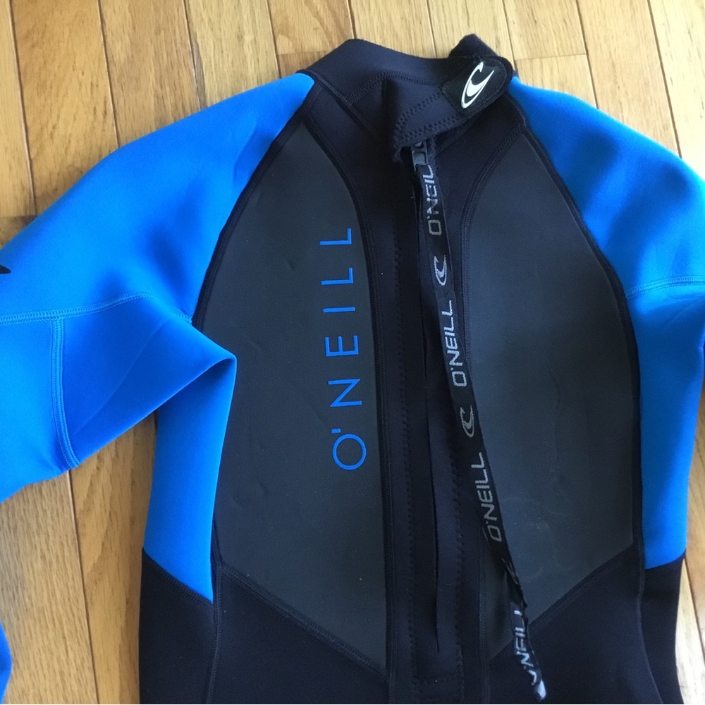 O’Neill Reactor 2 Wetsuit. Size 16